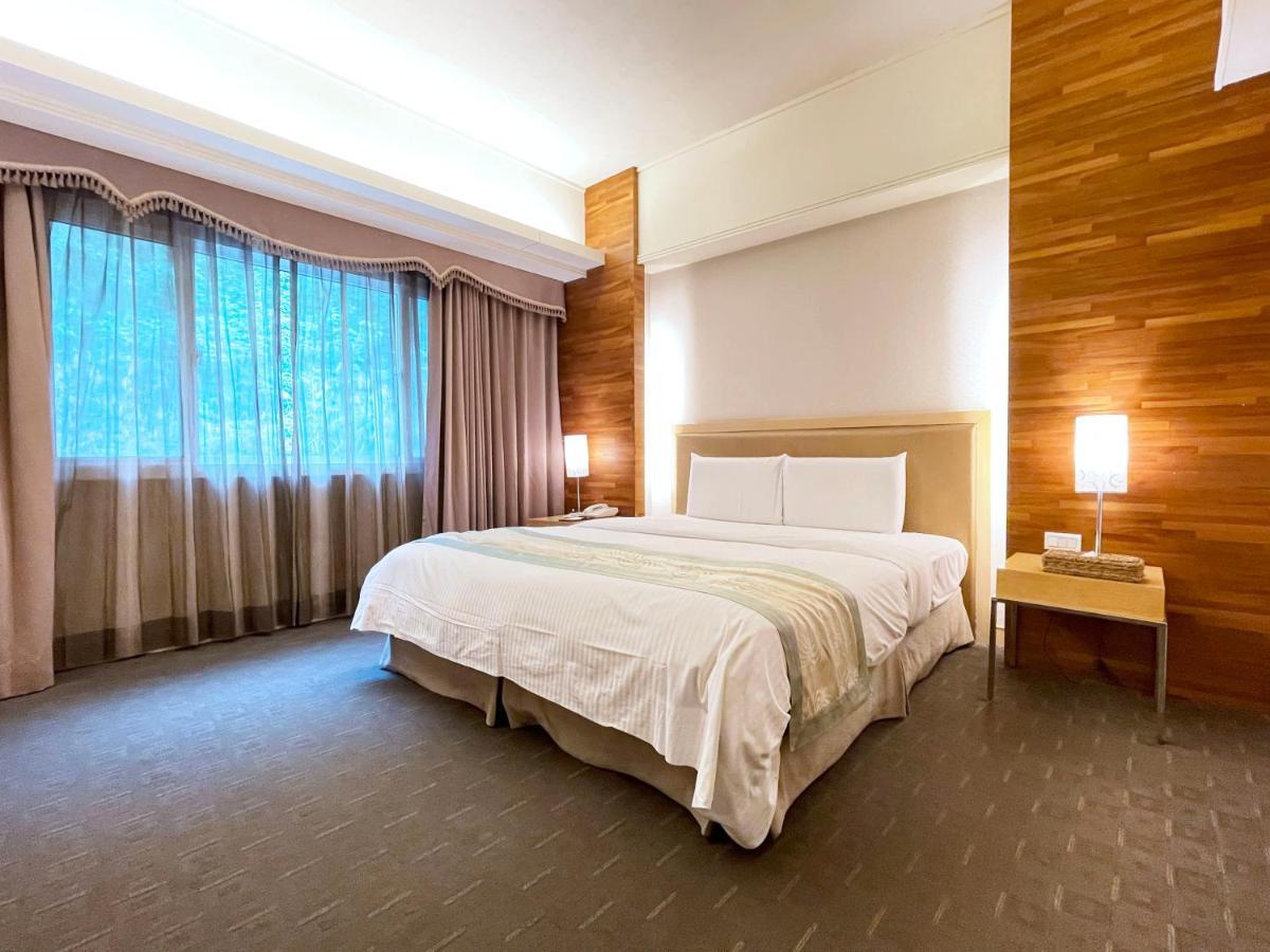 Hoya Hot Springs Resort & Spa Wenquan Екстериор снимка
