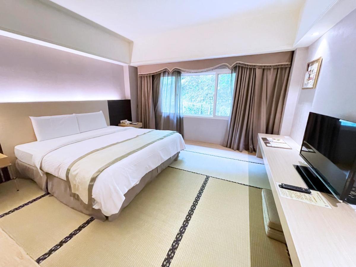 Hoya Hot Springs Resort & Spa Wenquan Екстериор снимка
