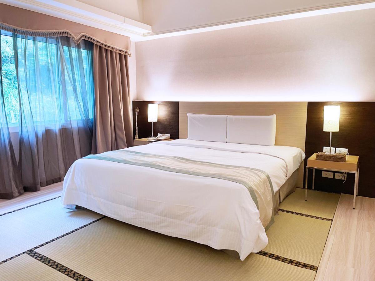 Hoya Hot Springs Resort & Spa Wenquan Екстериор снимка
