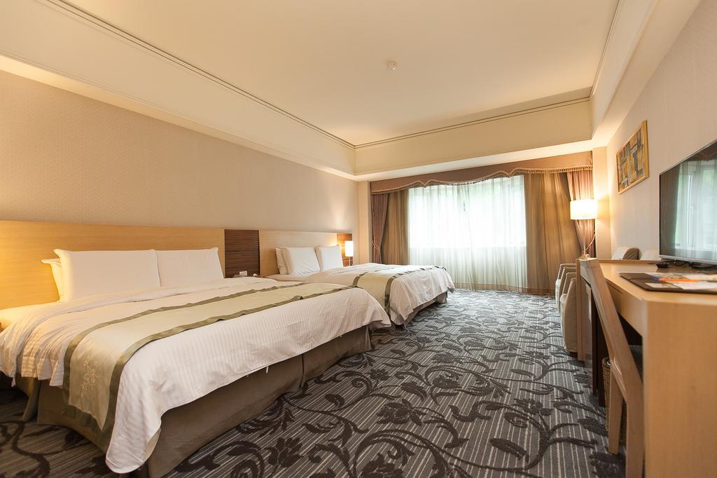 Hoya Hot Springs Resort & Spa Wenquan Екстериор снимка