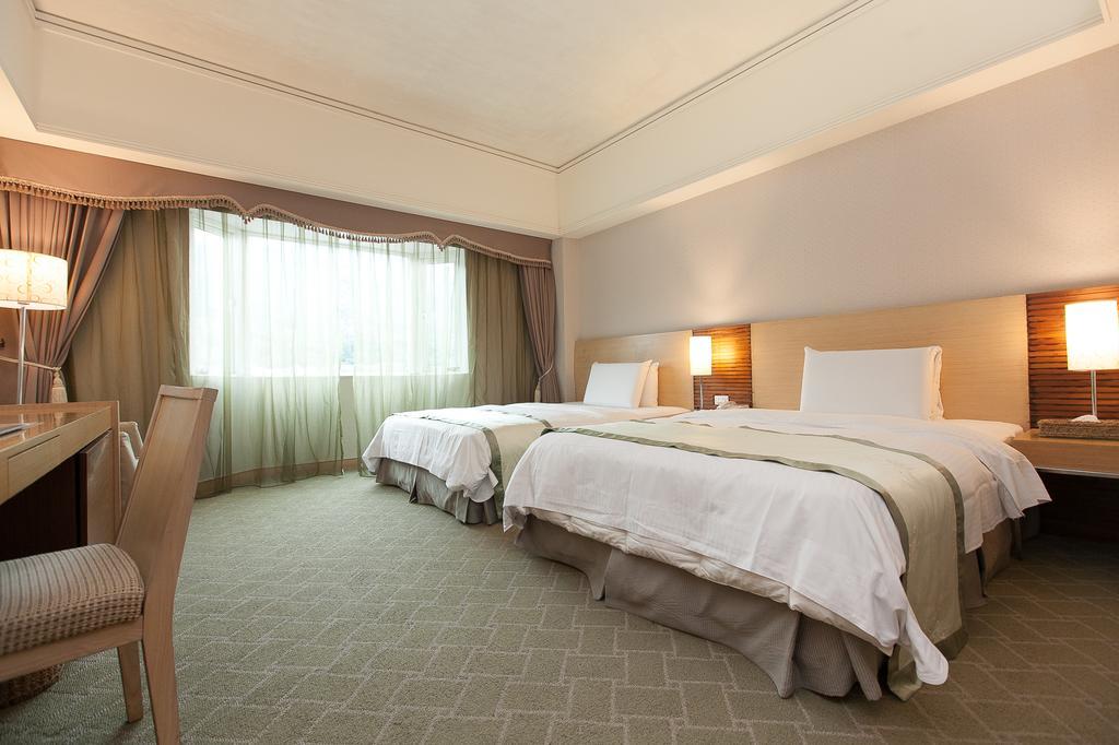 Hoya Hot Springs Resort & Spa Wenquan Екстериор снимка