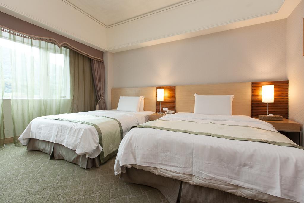Hoya Hot Springs Resort & Spa Wenquan Екстериор снимка