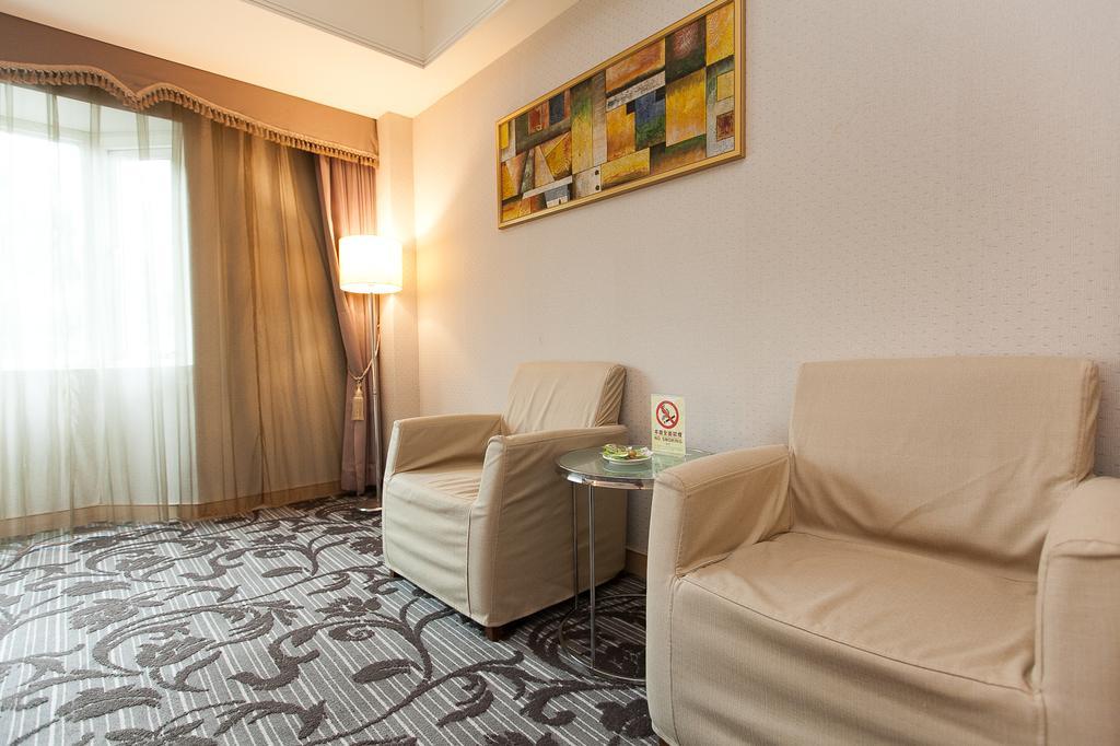 Hoya Hot Springs Resort & Spa Wenquan Екстериор снимка