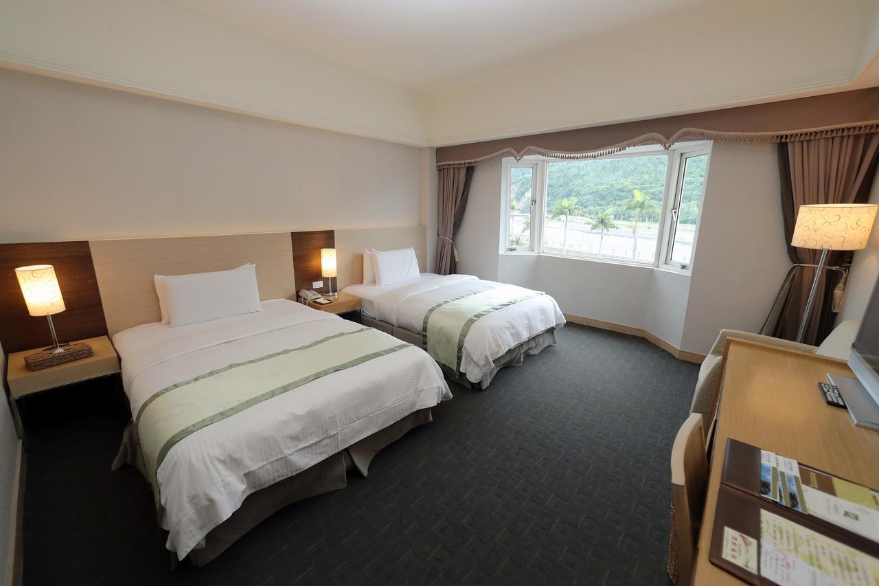 Hoya Hot Springs Resort & Spa Wenquan Екстериор снимка